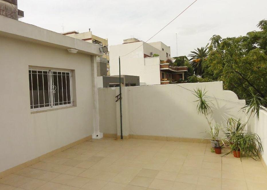 Квартира с 2 спальнями в Villa Devoto с частной террасой