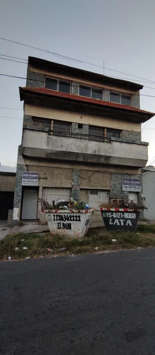 2-room PH to renovate