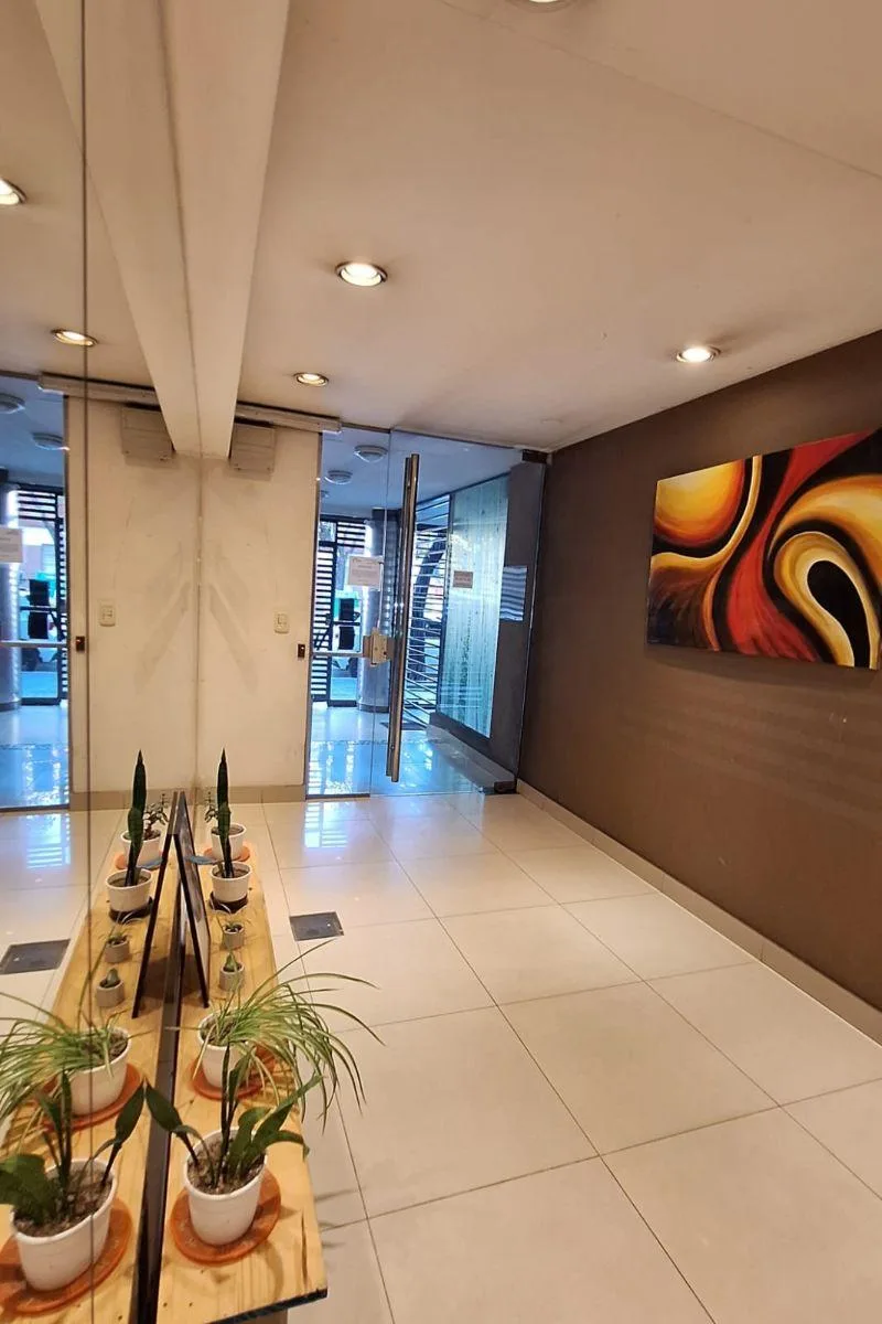 Apartamento com estúdio em Colegiales