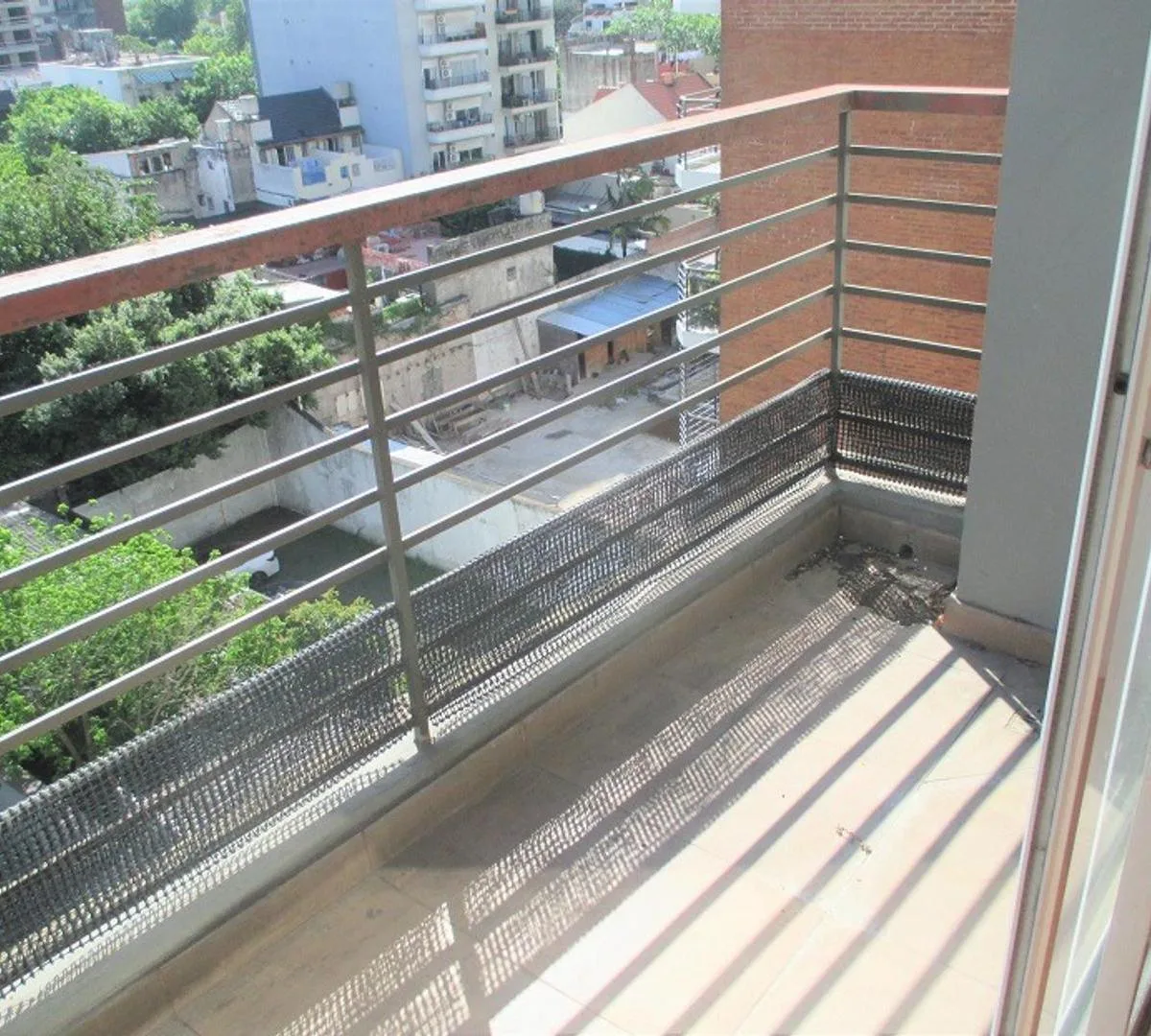 Departamento de 2 ambientes en Flores con balcón