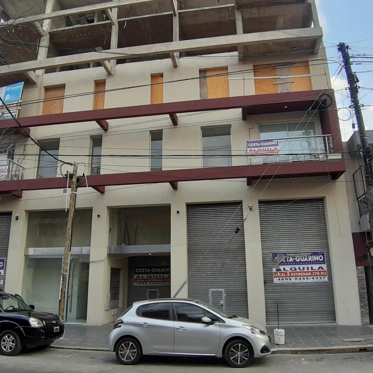 Excelente Monoambiente Al Frente con Balcón (2°d)