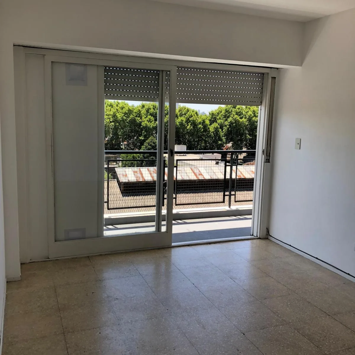 Departamento de 2 ambientes con balcón en La Paternal