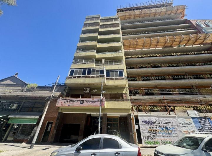 Three-bedroom four-room apartment in Tres de Febrero