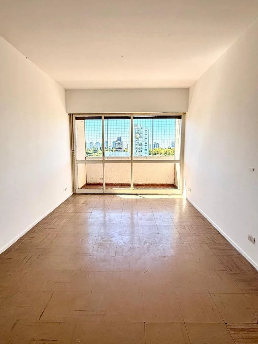 Apartamento de três ambientes para alugar em Vicente López (Florida)