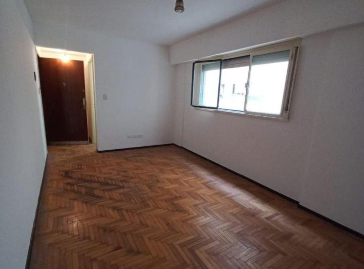 Квартира с 1 спальней и комнатами в Constitución