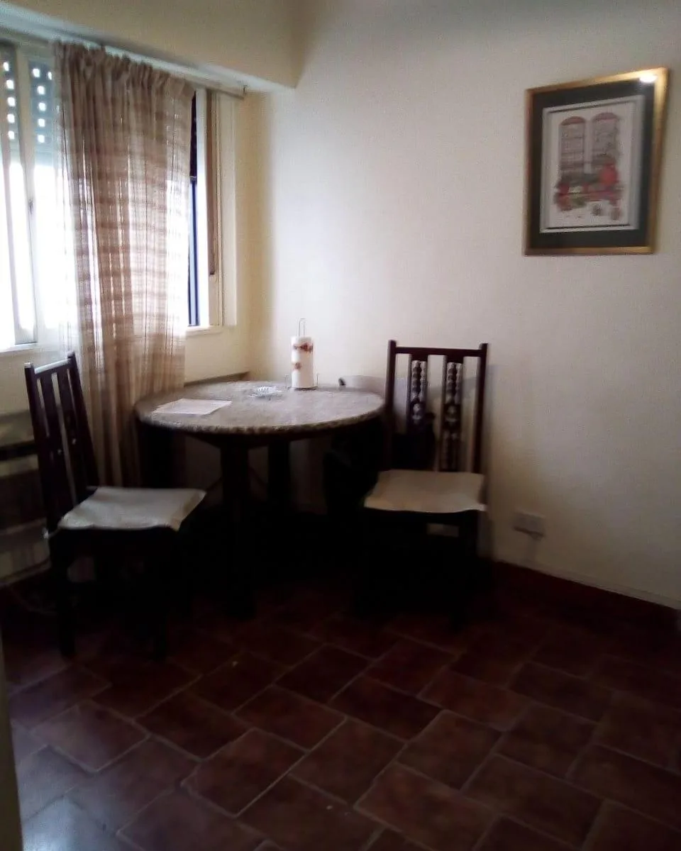 Viamonte 2100 - 2 Ambientes - Recoleta