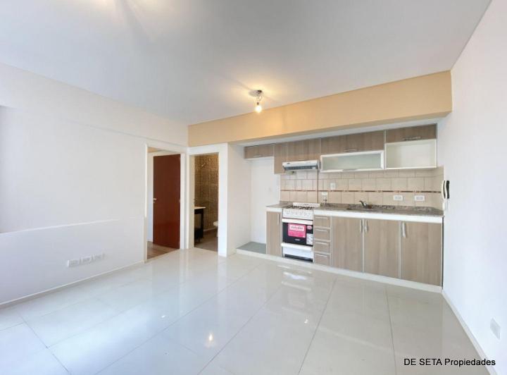 Квартира с 1 спальней и парковочным местом в Villa Riachuelo