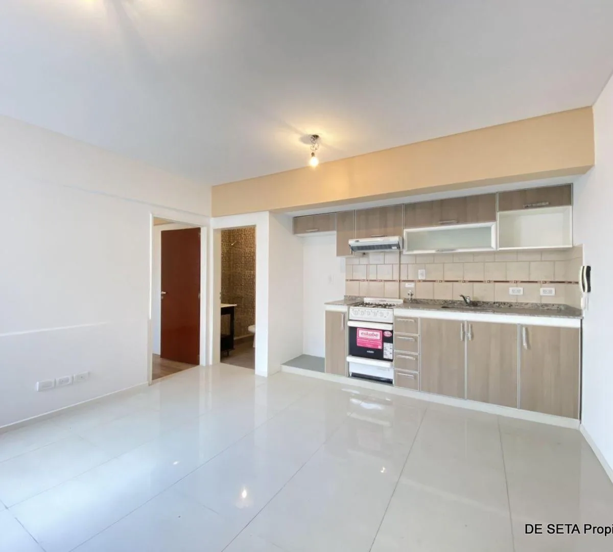 Departamento de 2 ambientes con cochera en Villa Riachuelo