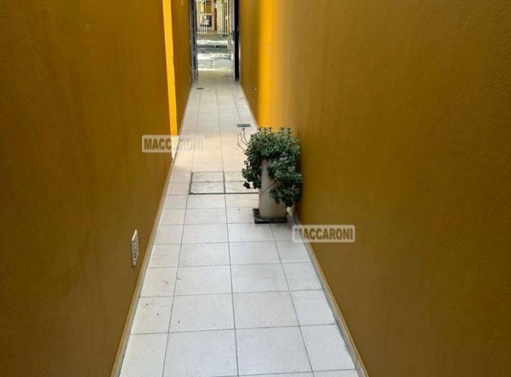 PH de 3 ambientes con patio cubierto en Liniers