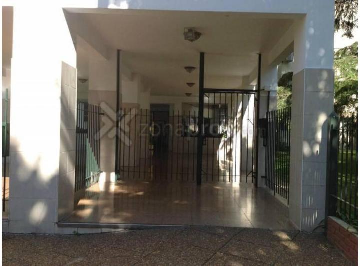 Departamento de 3 ambientes en 5° piso en Florida