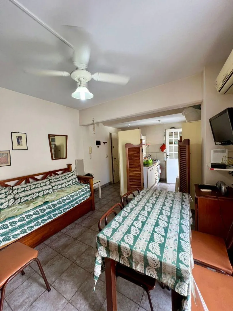 Apartamento de dois ambientes com 1 quarto em Almagro