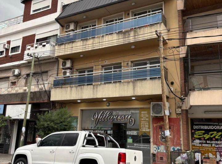 Apartamento de 3 ambientes com 2 dormitórios em Tres de Febrero