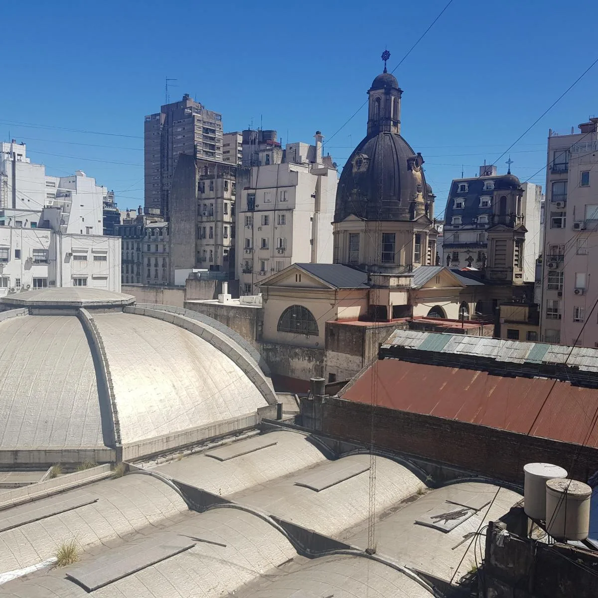 Kitnet reformada de fundos em Retiro