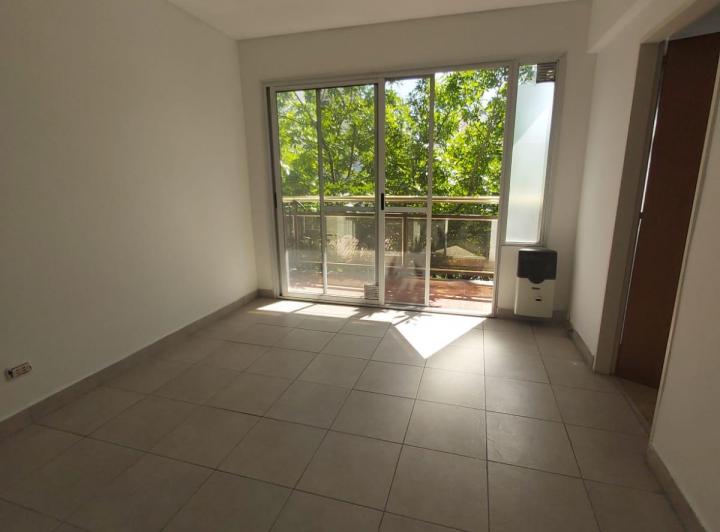 Divisible studio apartment in Boedo