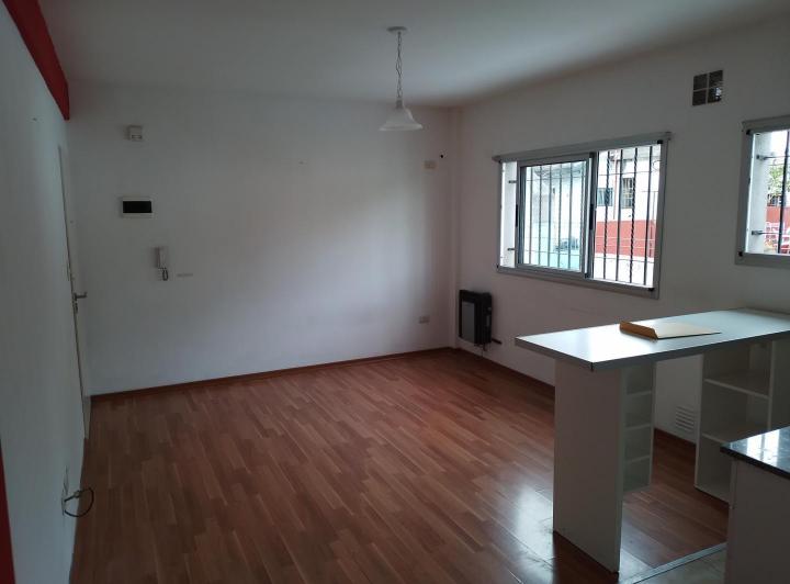 Two-room apartment for rent in Tres de Febrero