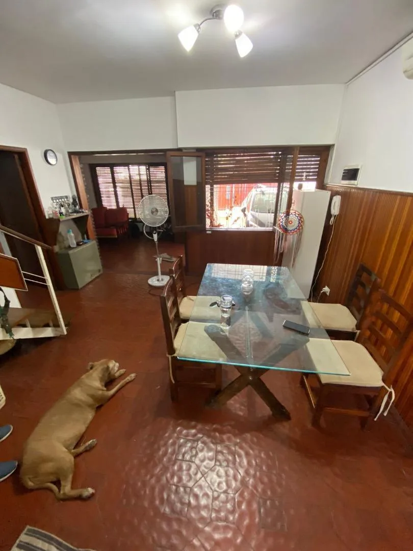 Two-bedroom American-style house in Vicente López