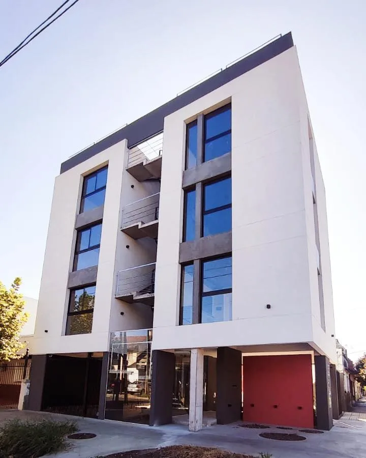 Квартира-студия с 1 спальней в Quilmes и (закреплённым) парковочным местом