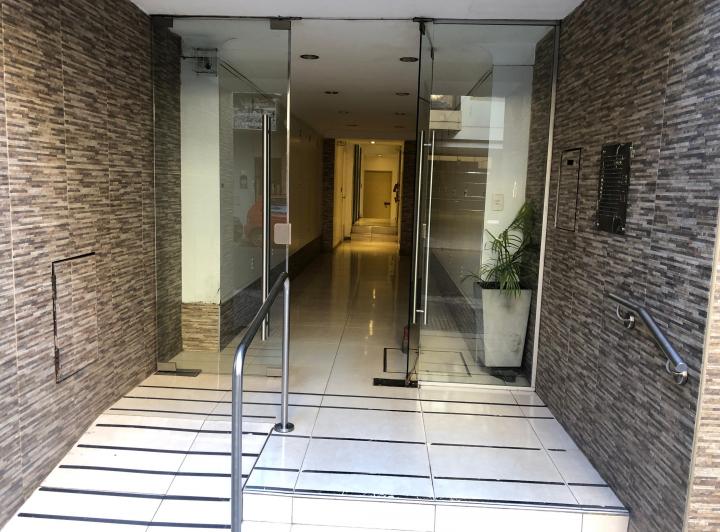 Квартира-студия с отдельной кухней в Almagro