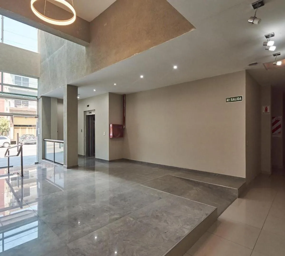 Квартира-студия 36 m² с балконом в Lanús Oeste