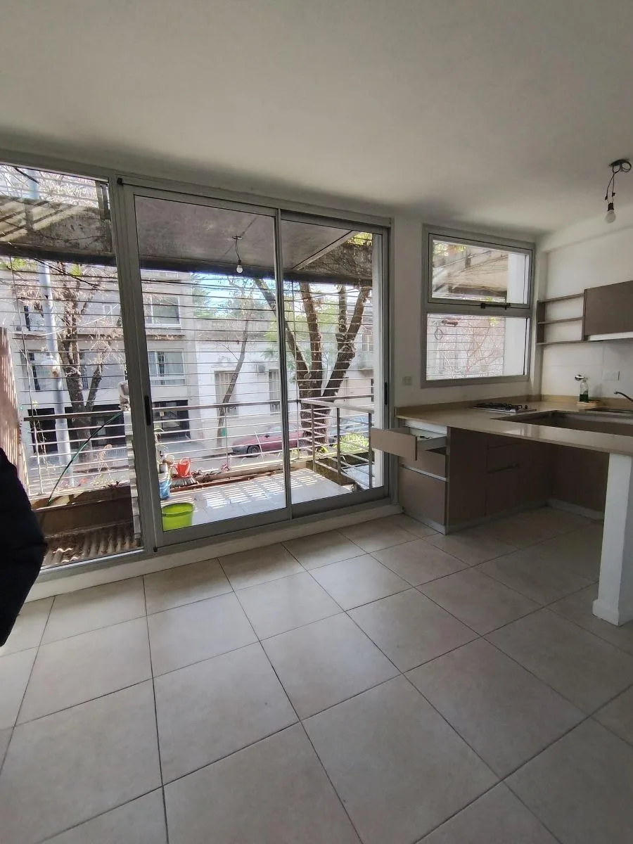 Todo Incluido! Ambiente Muy Amplio Balcon y Cochera Cubierta