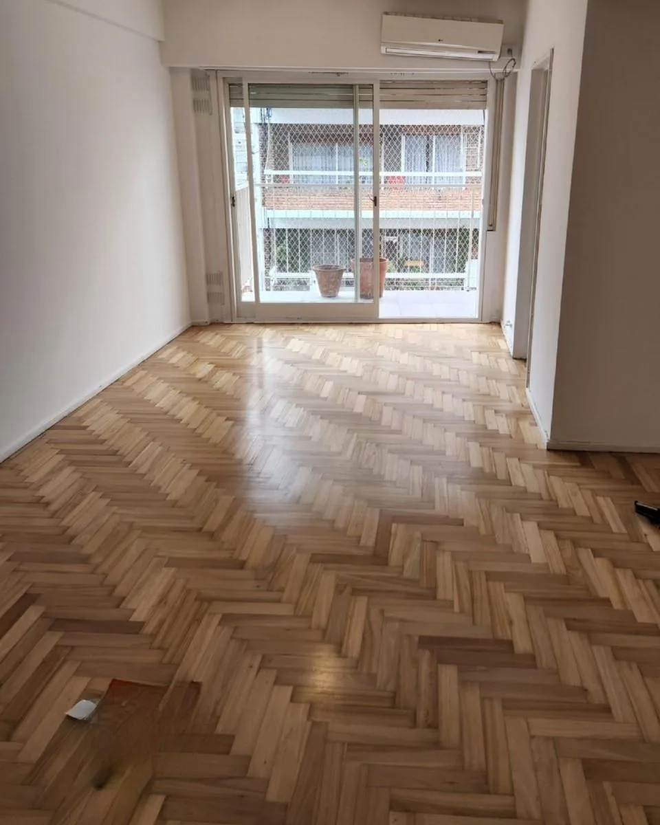 Apartamento de 1 quarto (meio andar) em Recoleta