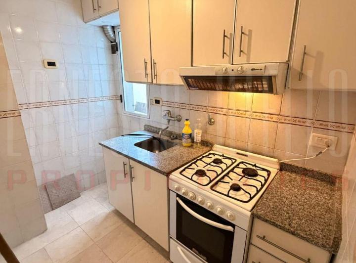 Квартира-студия с отдельной кухней в Quilmes Centro