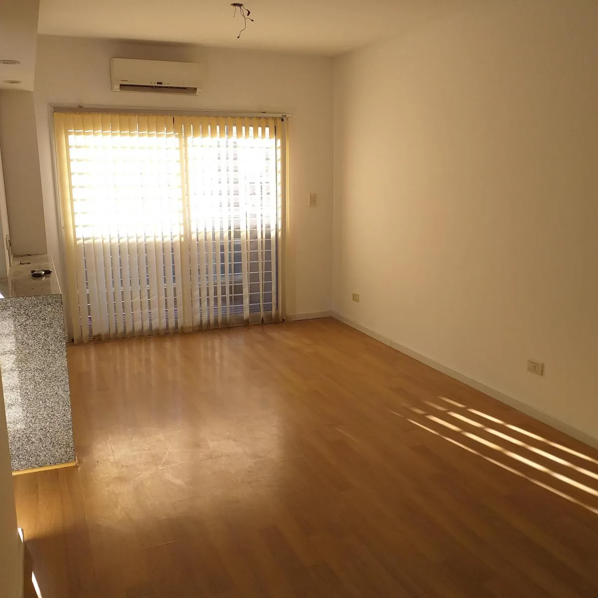 2 Amb Balcon Cochera, Prox Estación Mitre