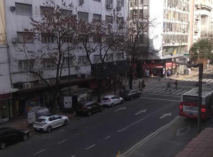 Квартира с двумя комнатами на улице в San Nicolás
