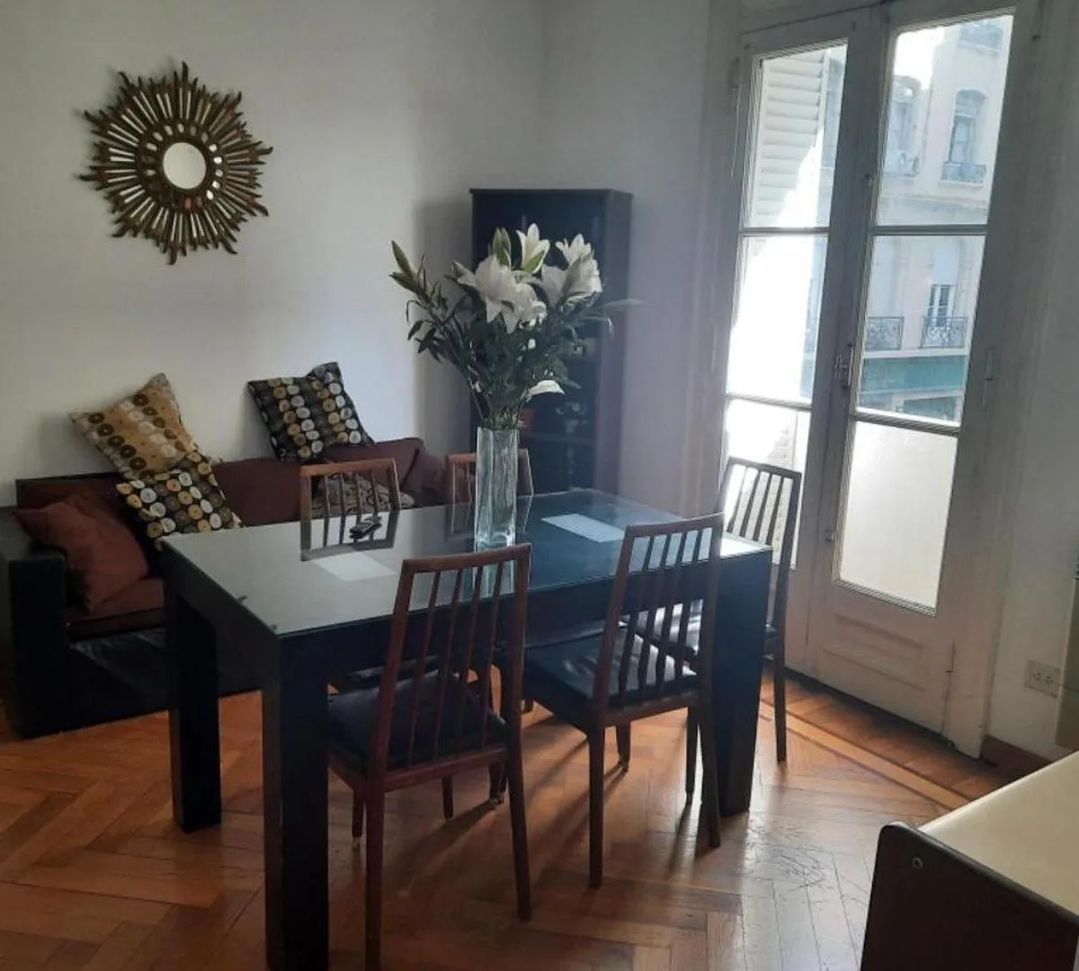 Furnished 1BR, 40 m²