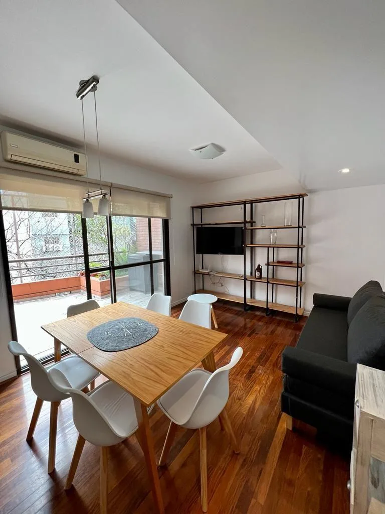 Duplex con balcón terraza
