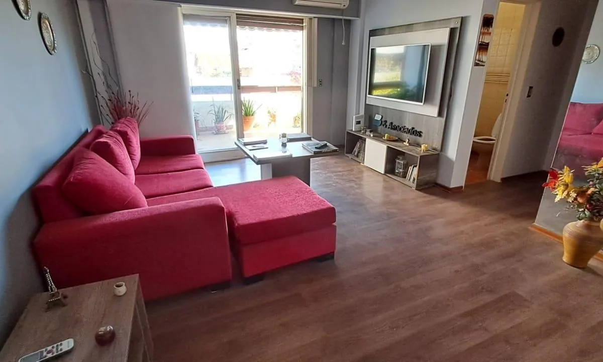 Semipiso amoblado de 2 ambientes en Almagro