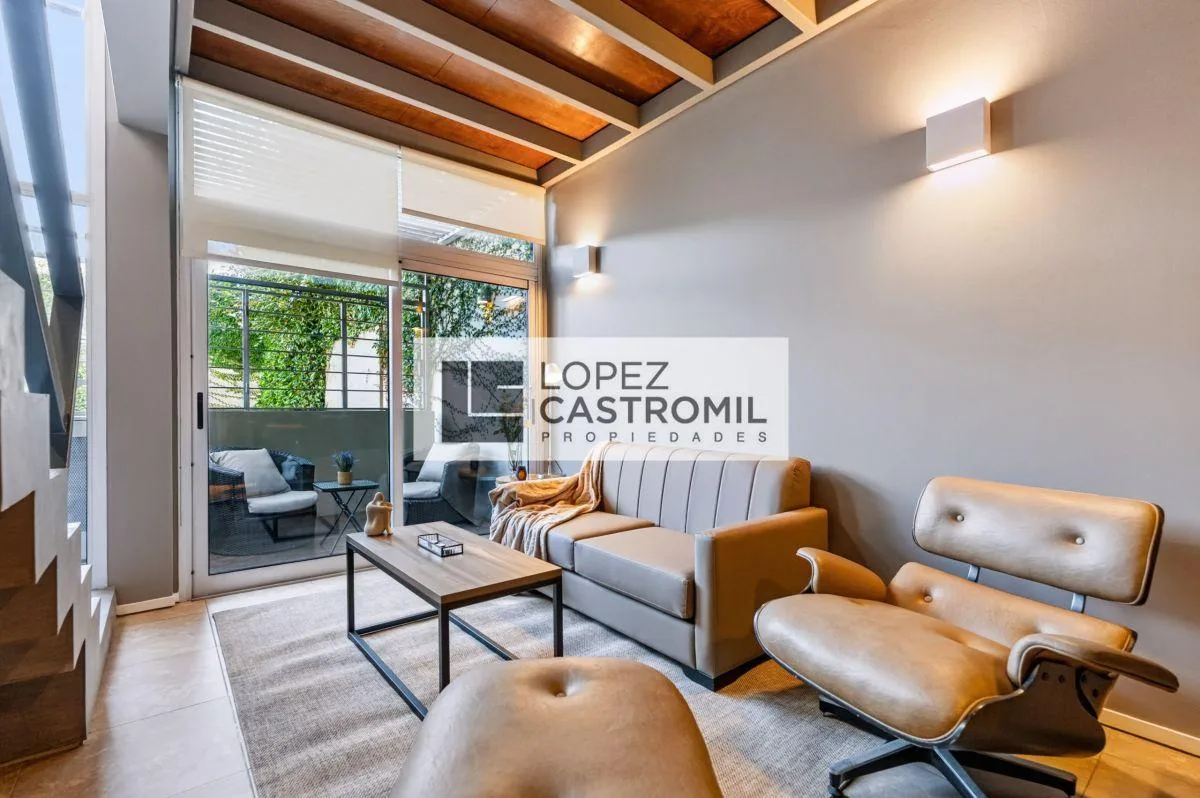 Duplex mobiliado com terraço