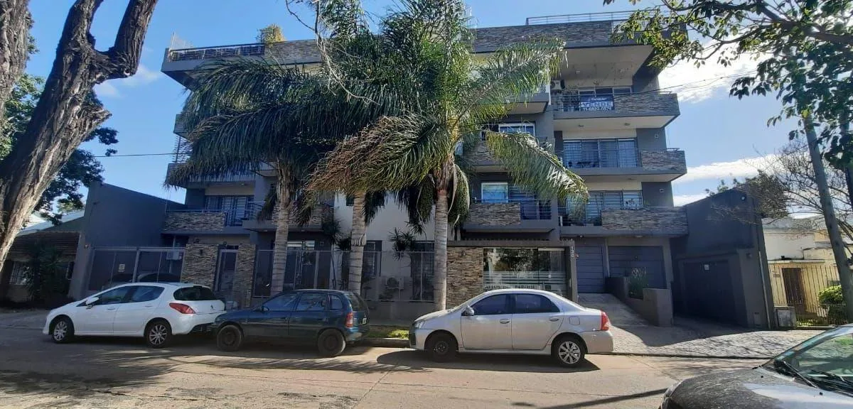 Квартира с 2 спальнями и отдельным входом в Bernal Este, Quilmes