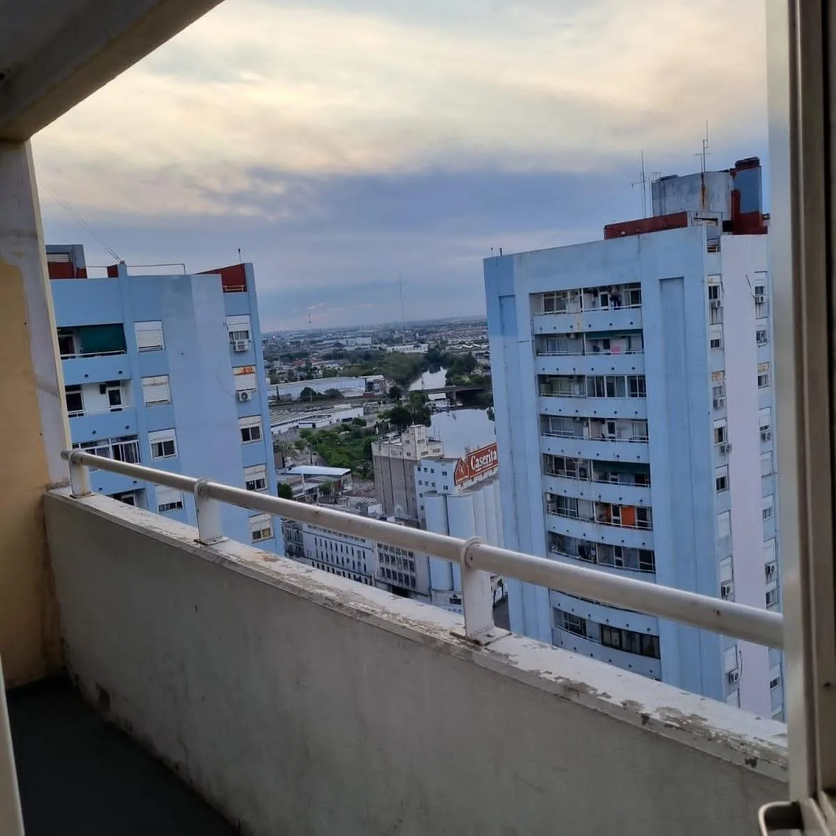 Departamento 2 Ambientes Torres Pueyrredon. Avellaneda