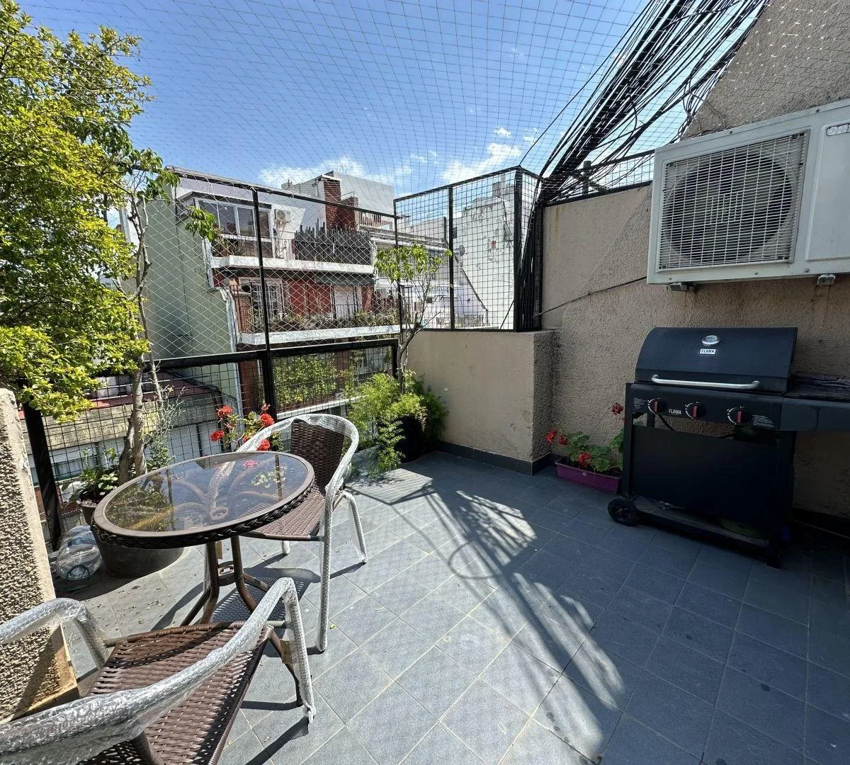 Studio 50 m² with balcony