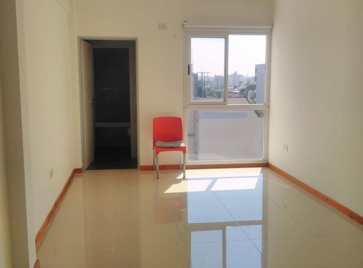 Квартира-студия в Villa Santa Rita с кондиционером и окнами во двор