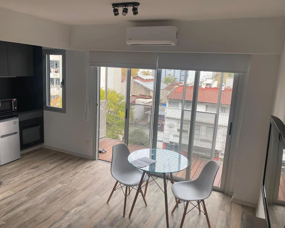 Monoambiente a estrenar con balcón en Villa Urquiza