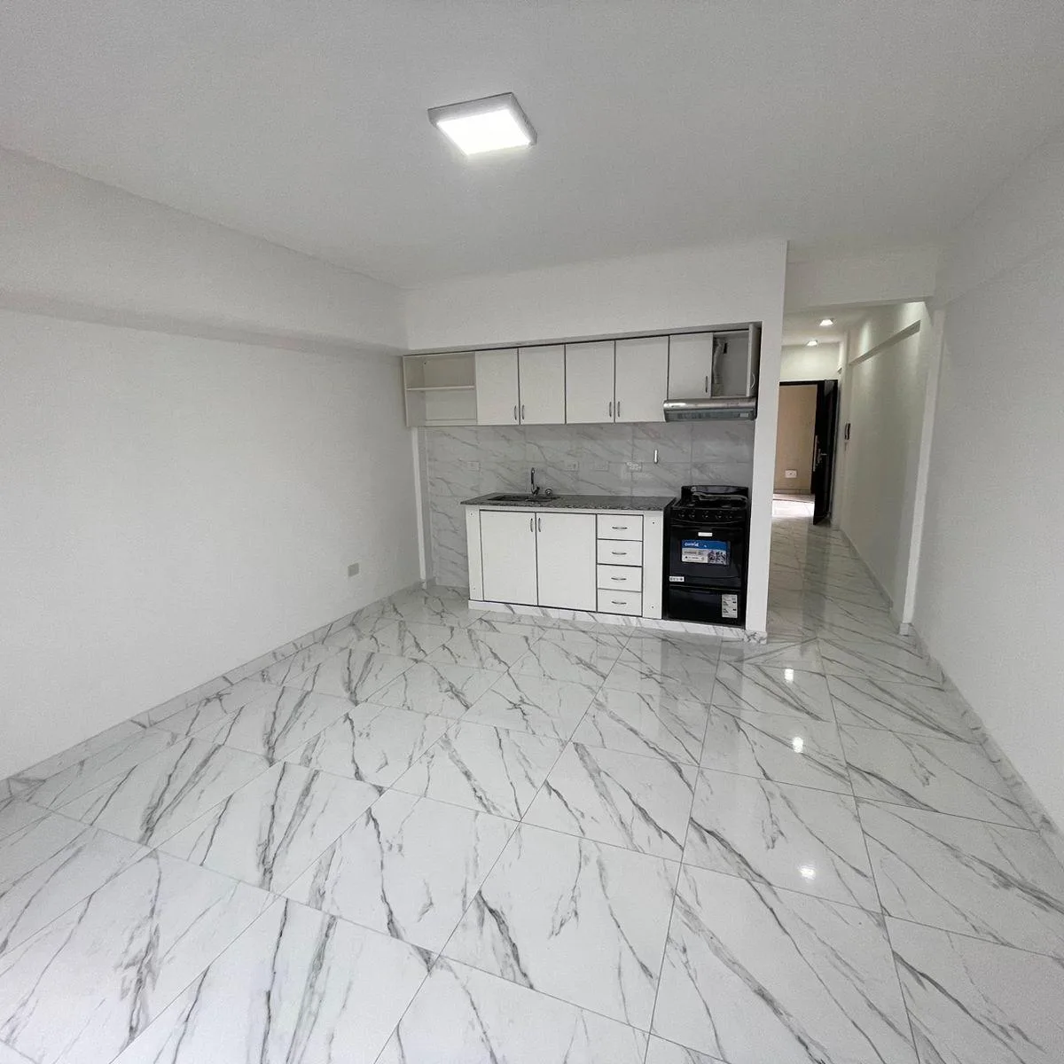 Departamento 2 Ambientes en Monte Grande - Gran Ubicacion