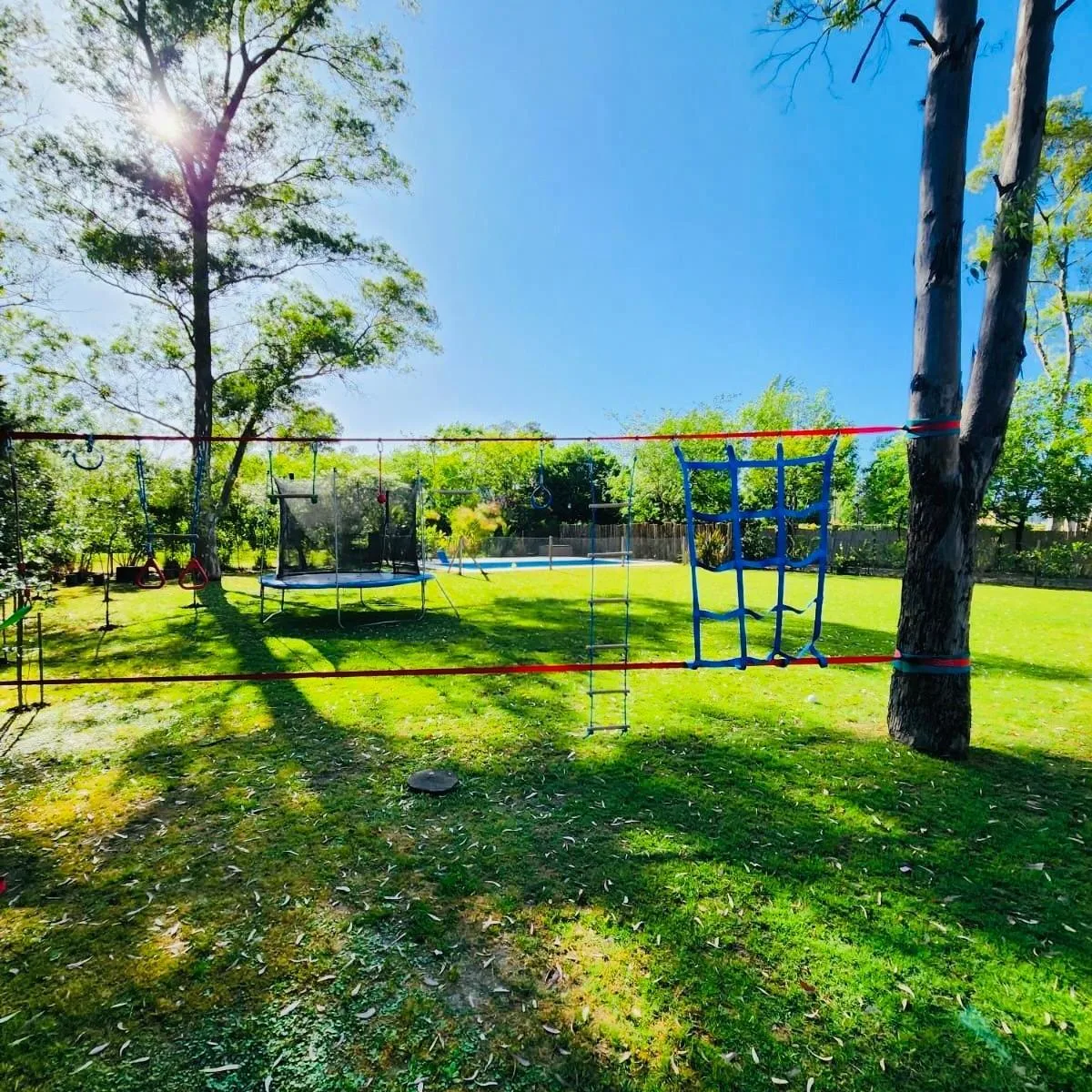 Casa de 4 dormitórios com jardim e piscina em Tigre