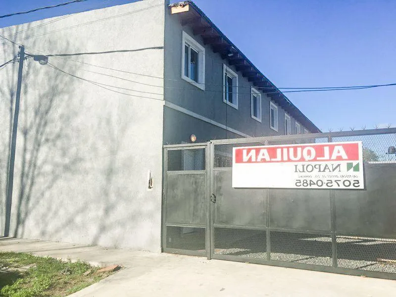 Duplex in Ezeiza with parking