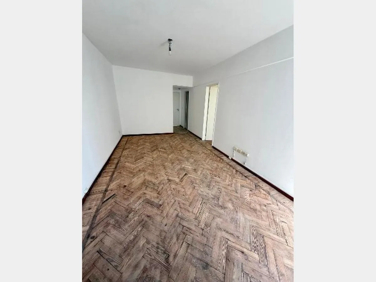 Two-bedroom apartment in Ramos Mejía