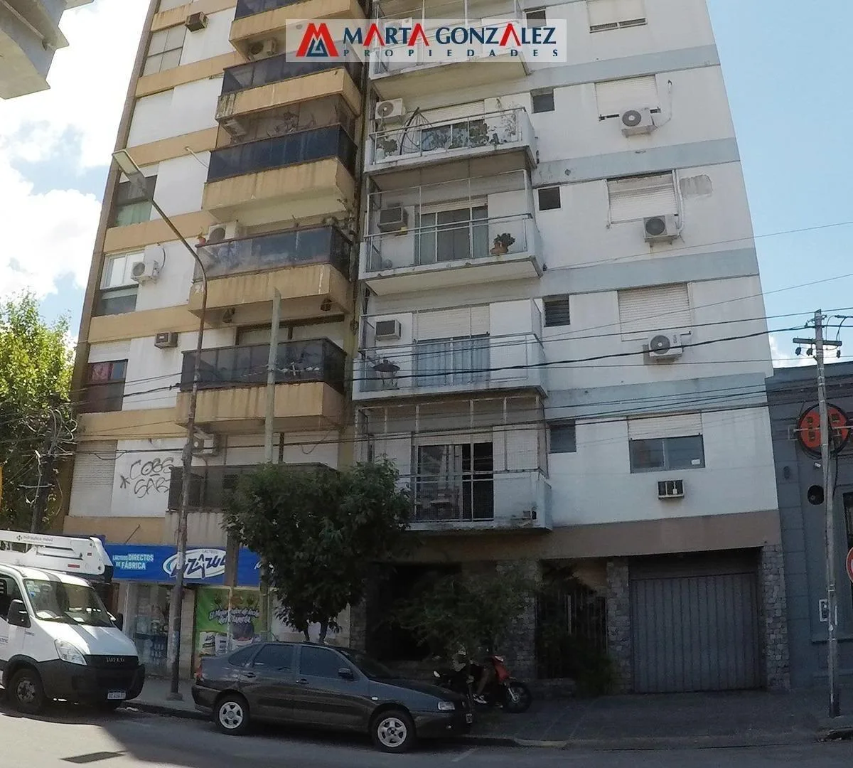 Two-bedroom three-room apartment in La Matanza