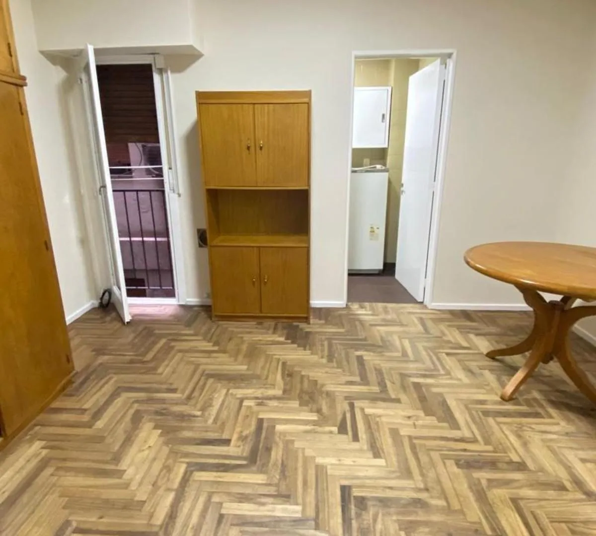Alquiler Monoambiente Chico Interno con Placard