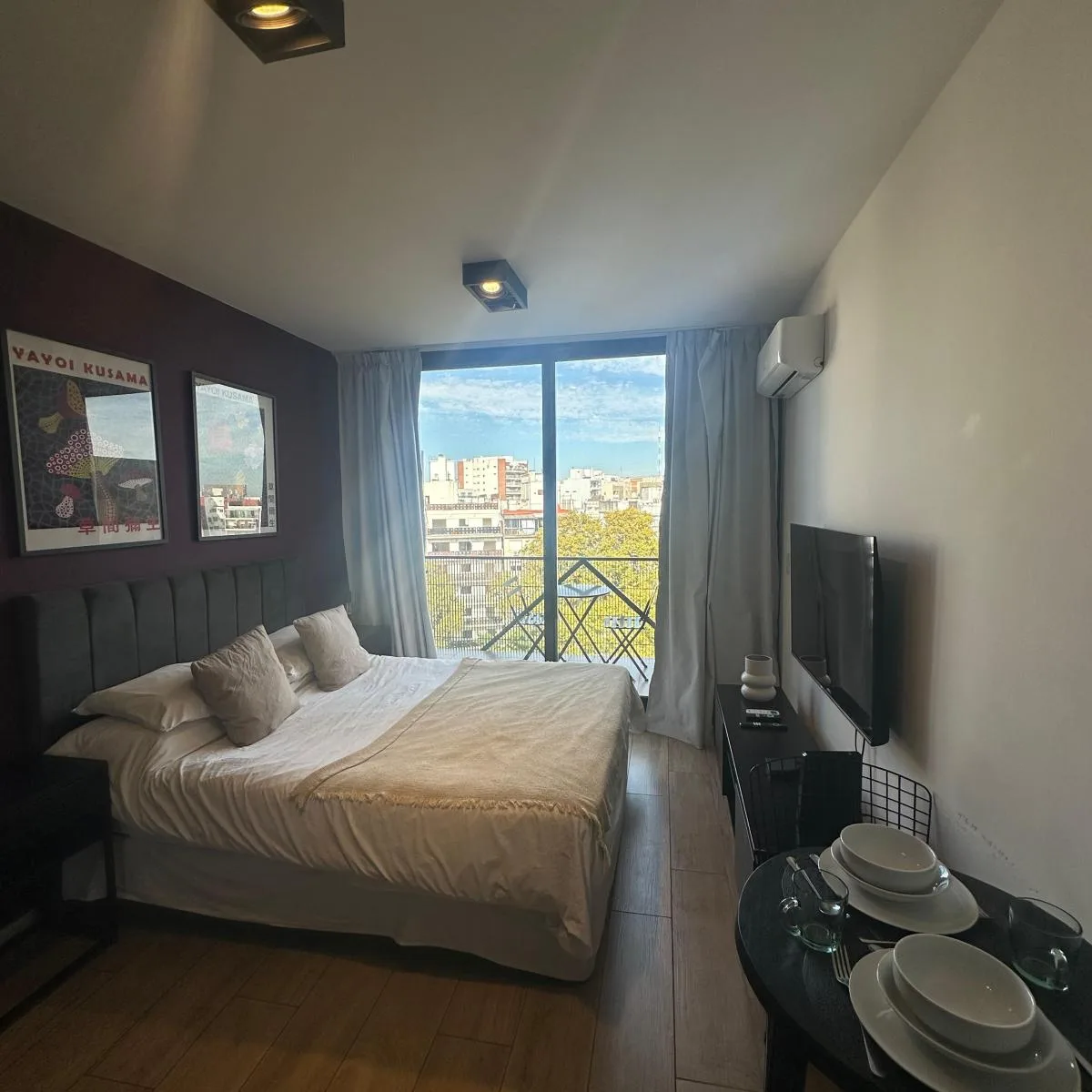 Furnished studio apartment with balcony in Villa Crespo