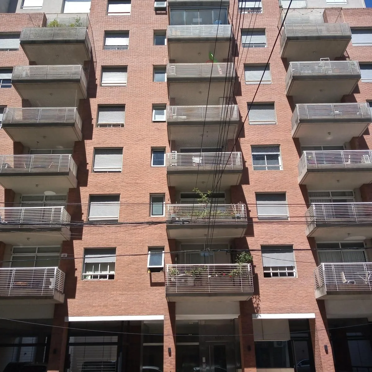 Apartamento de dois ambientes com varanda em Palermo Hollywood