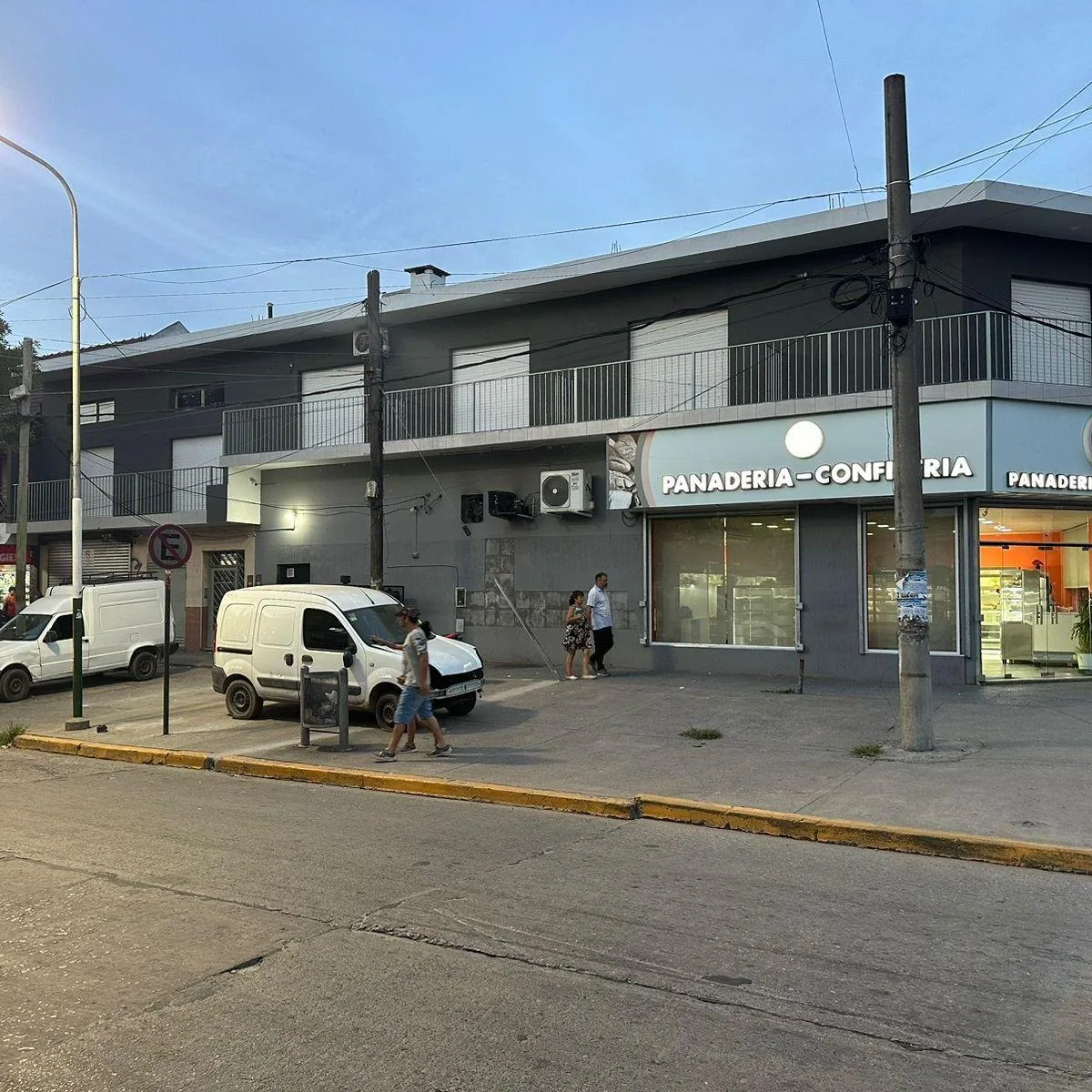 Departamento Mono Ambiente en Alquiler - Frente a La Estacion El Jaguel