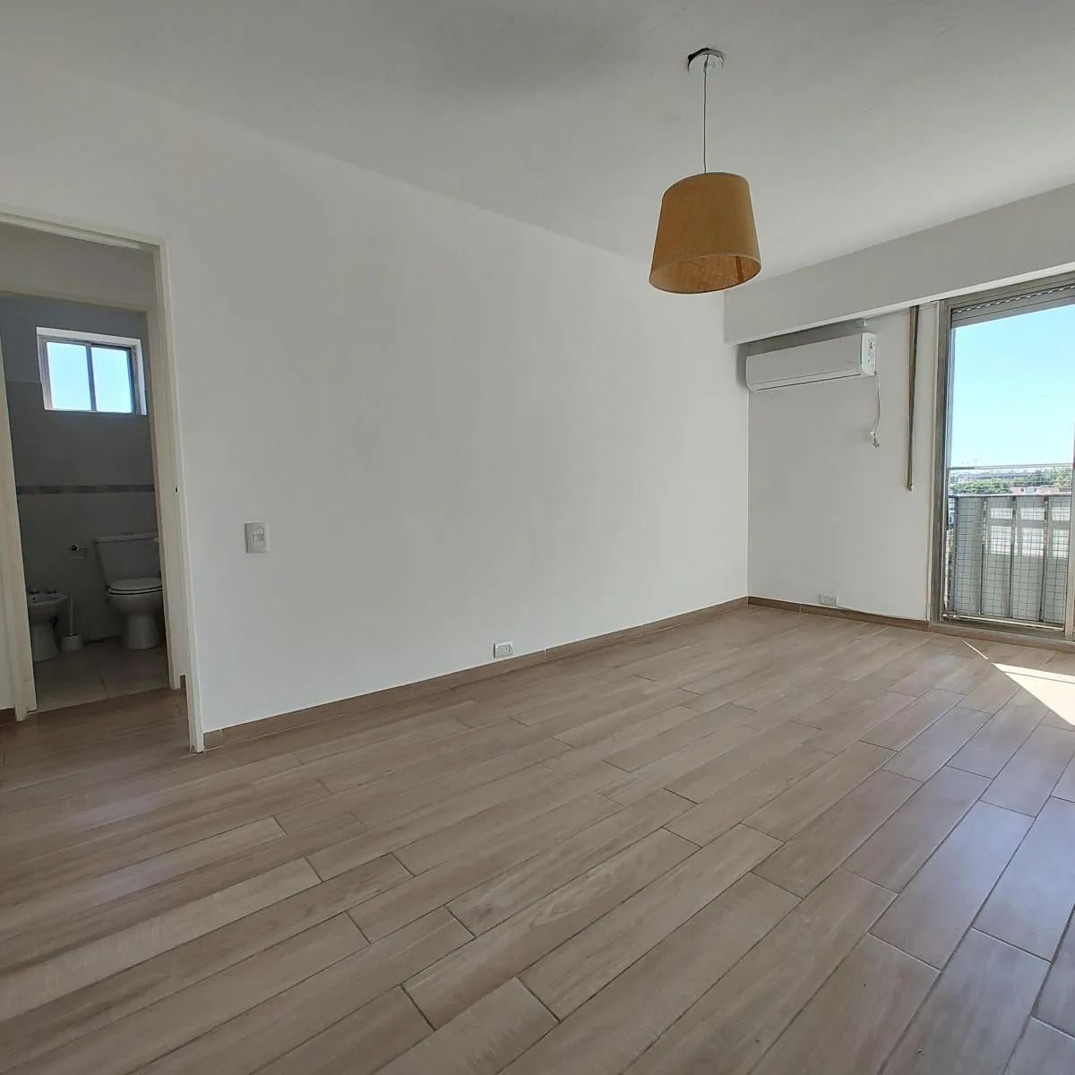 Apartamento de 4 ambientes com 64 m² em Martínez