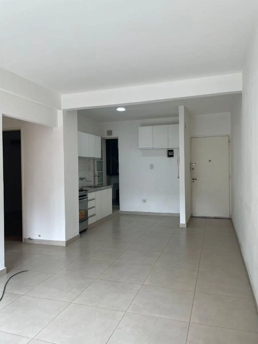 Apartamento de três ambientes em Lanús Centro