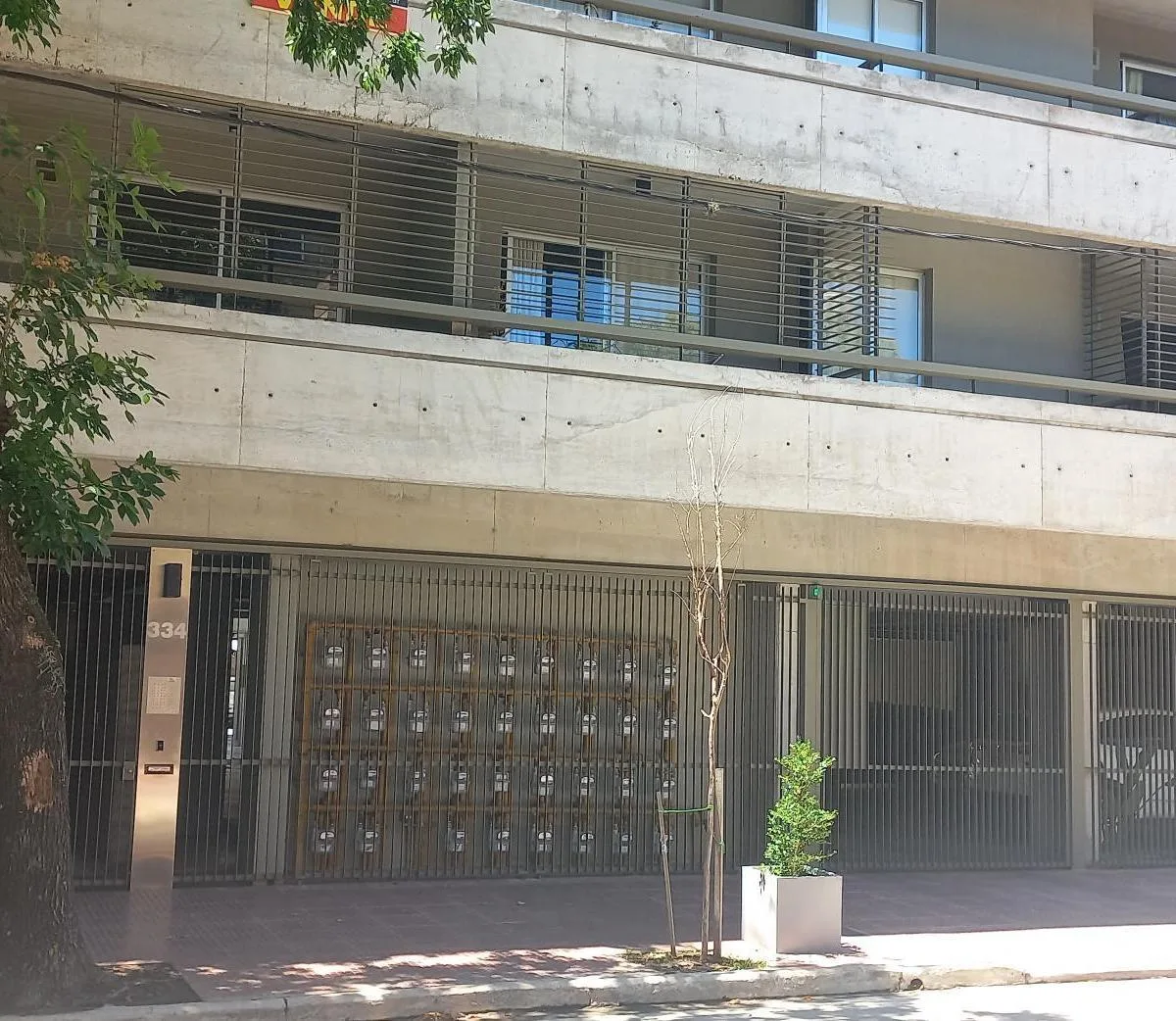 Apartamento de dois ambientes com vaga de garagem em San Fernando