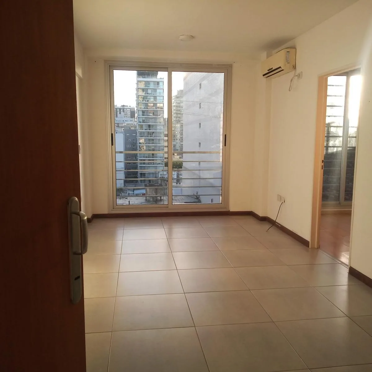 Two-room apartment with balcony in Belgrano